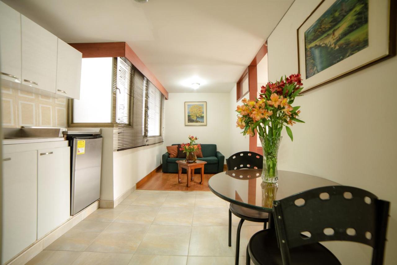Apartamentos Galerias Bogota Bagian luar foto