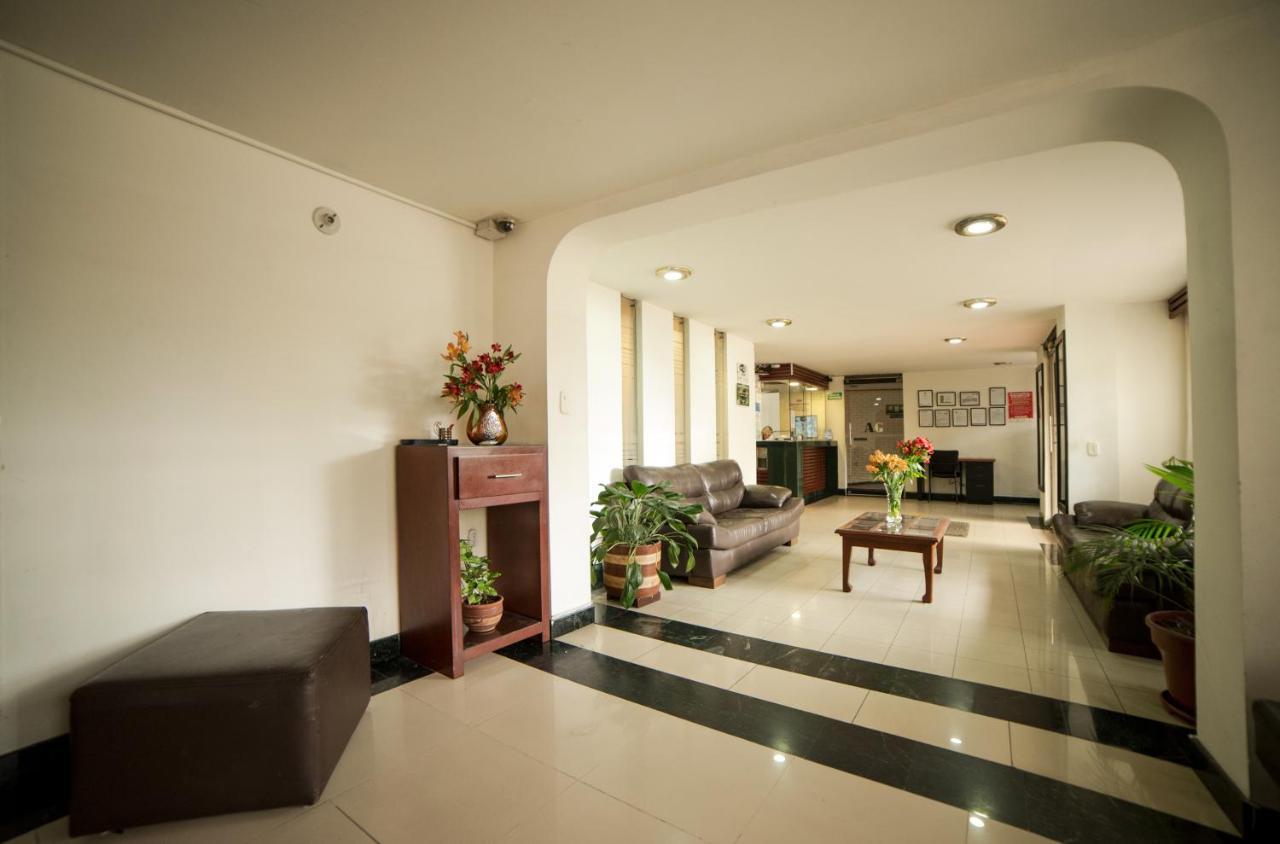 Apartamentos Galerias Bogota Bagian luar foto