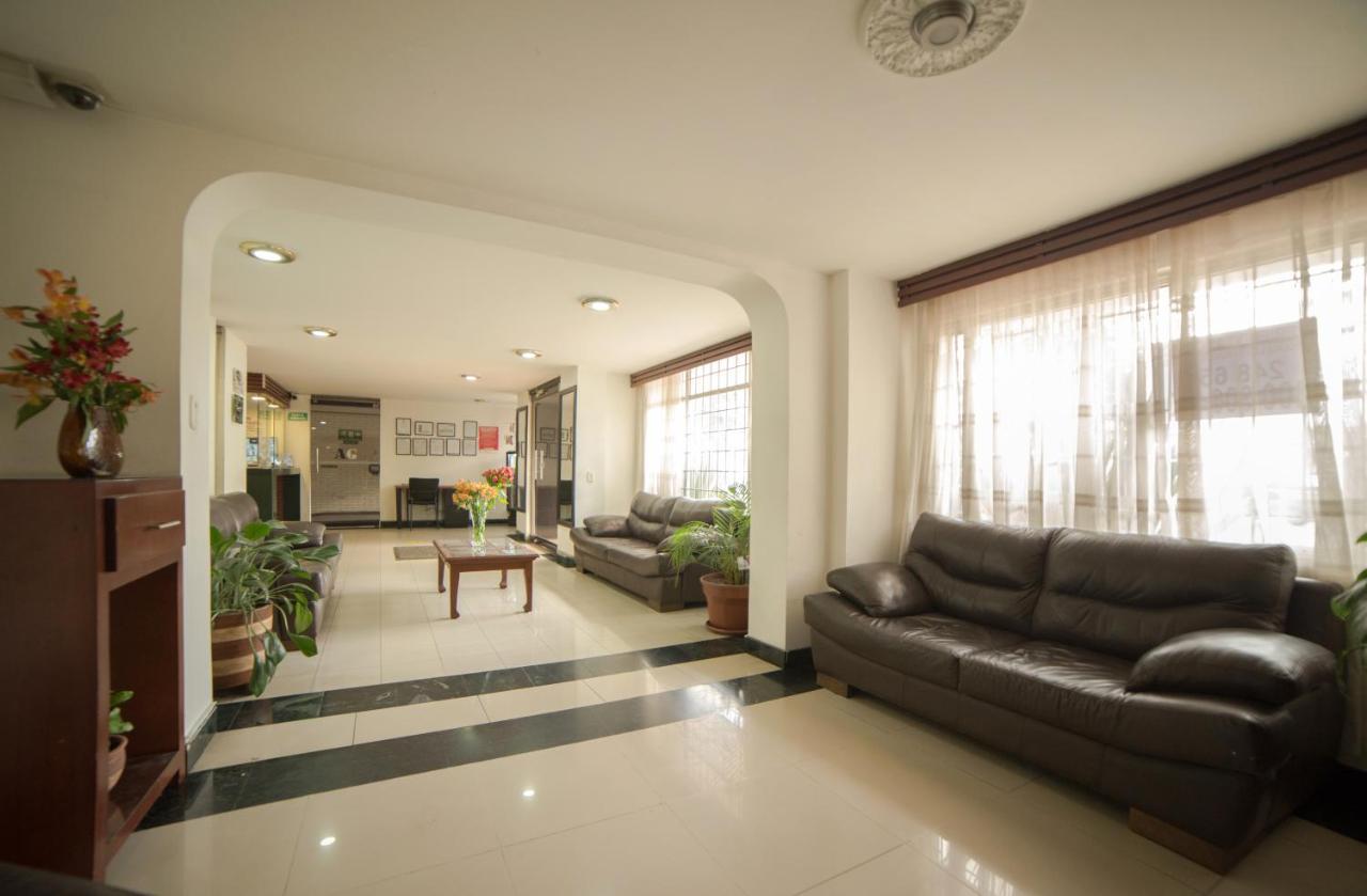Apartamentos Galerias Bogota Bagian luar foto