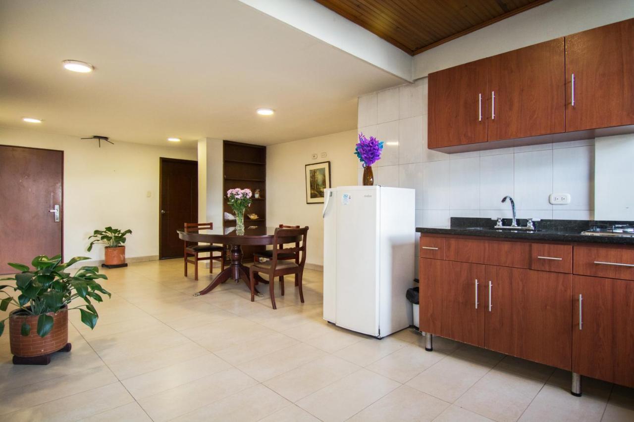 Apartamentos Galerias Bogota Bagian luar foto