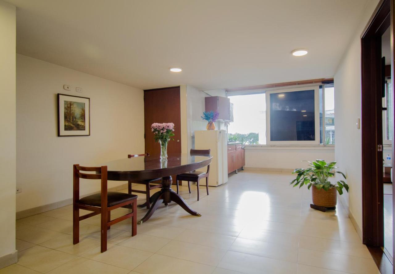 Apartamentos Galerias Bogota Bagian luar foto