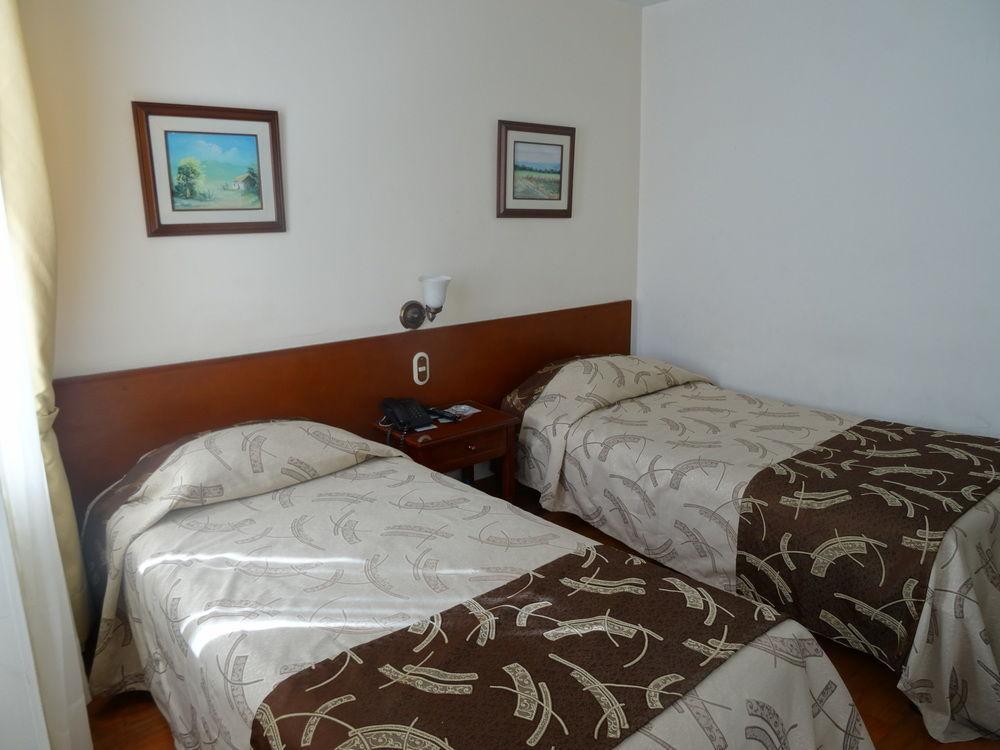 Apartamentos Galerias Bogota Bagian luar foto