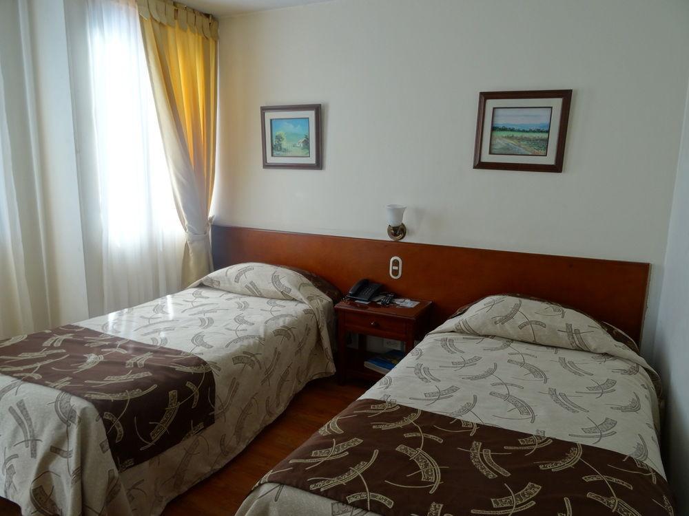 Apartamentos Galerias Bogota Bagian luar foto