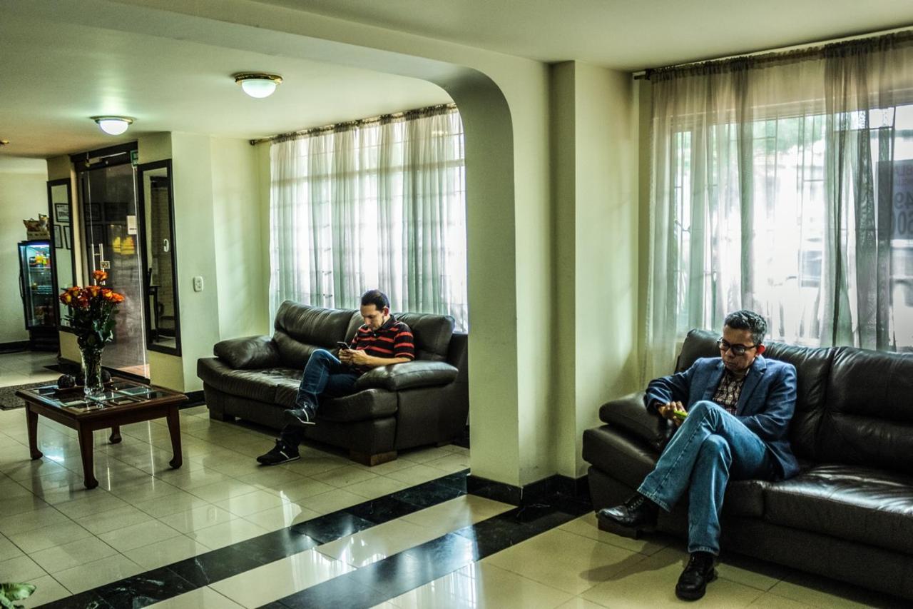 Apartamentos Galerias Bogota Bagian luar foto